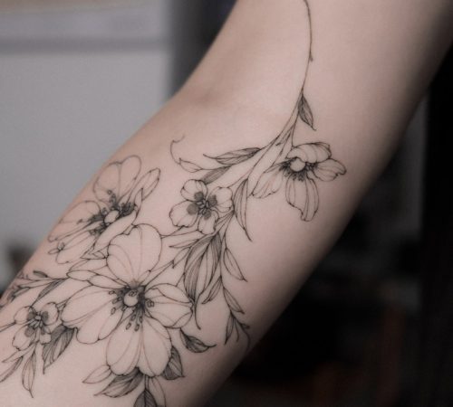 Amie-Svecova_06_amie_tattoo