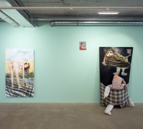 Dajana-Hrossova_22_Z-archivu-galerie-WhiteWeiss-vystava-_Oh-my-God-she-got-the-power-Well-look-at-her-she-got-the-power
