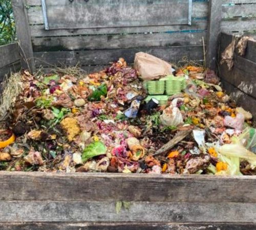 Juraj-Haris_10_Composting_01