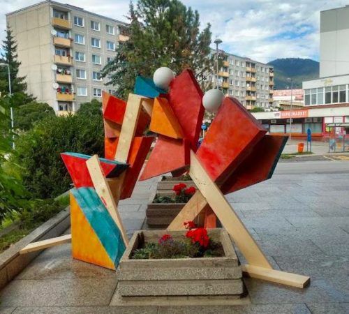 Simona-Novicka_24_Objekt-pre-Galeriu-Ludovita-Fullu-v-ramci-workshopu-Fullovych-dni-2020